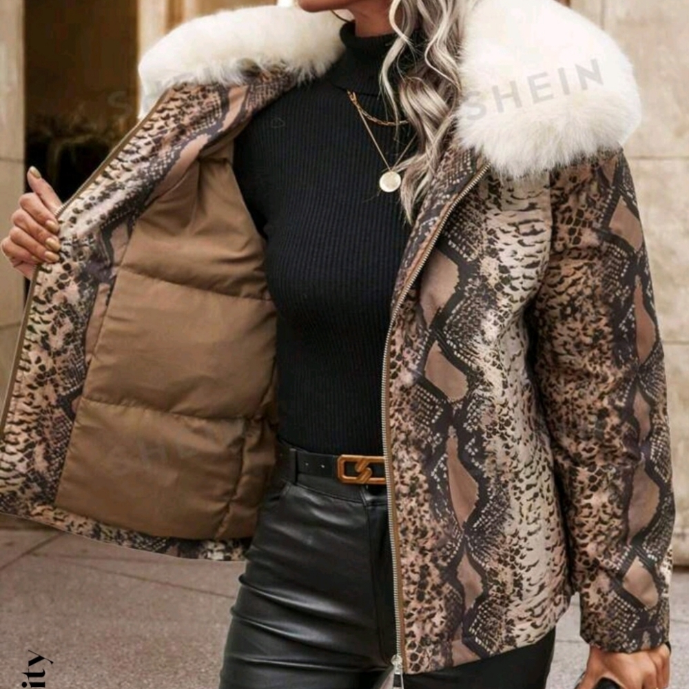 Fuzzy collar down coat - Picture 2 of 6